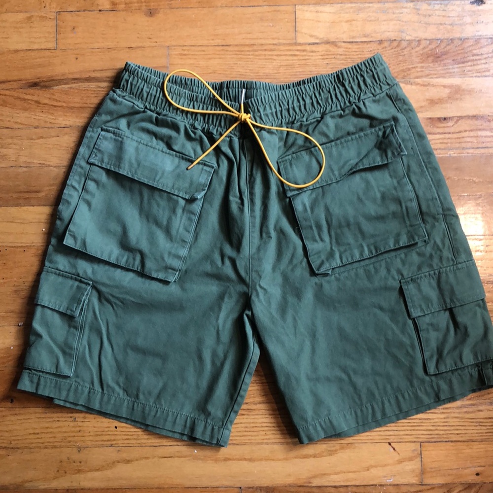 Young & Reckless stretch cargo shorts